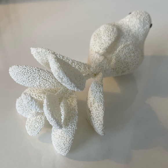 Dove Ornament with Metal Clip Vintage Read - Picture 2 of 12